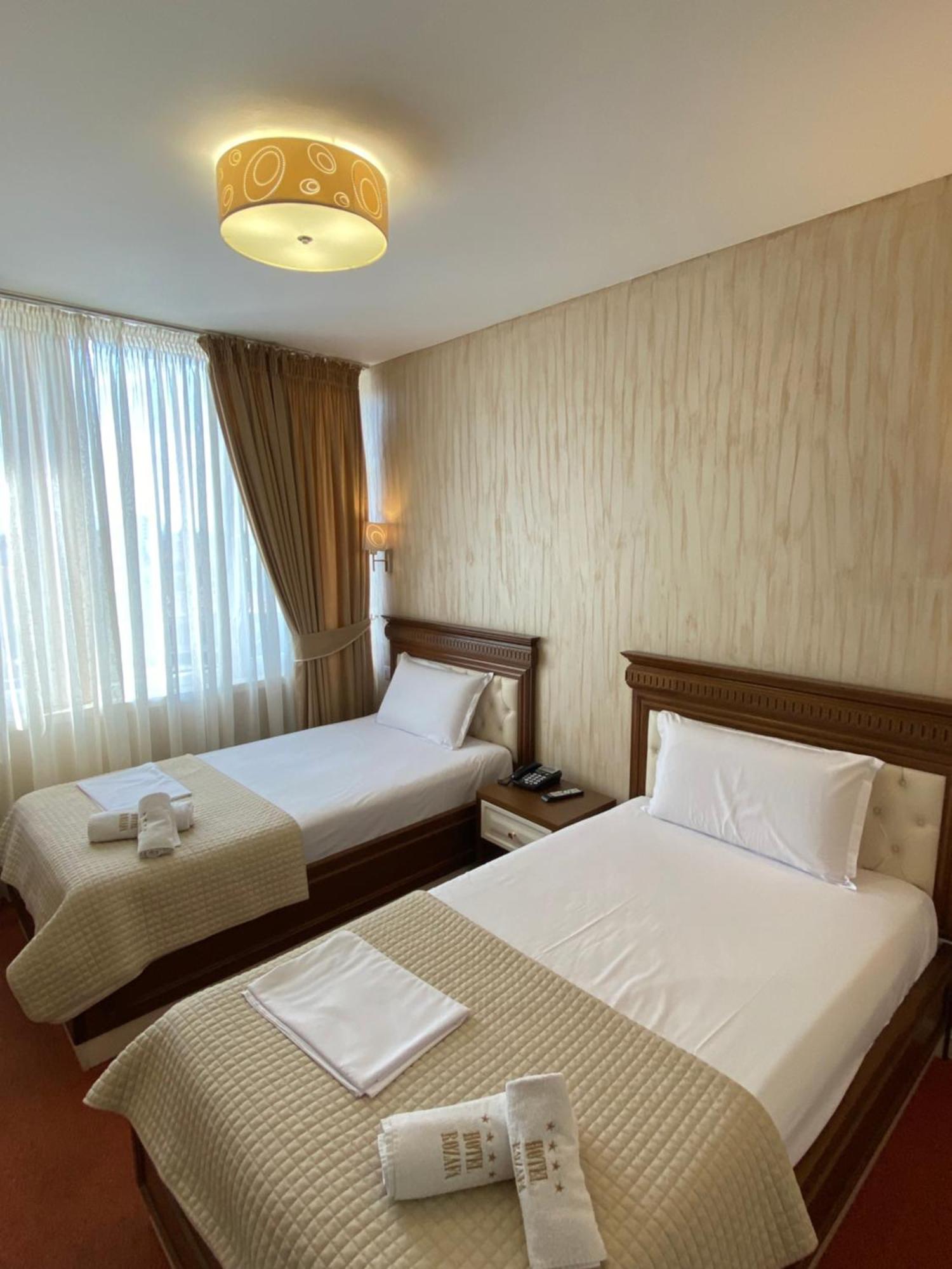 Rozafa Hotel Shkoder Exterior photo