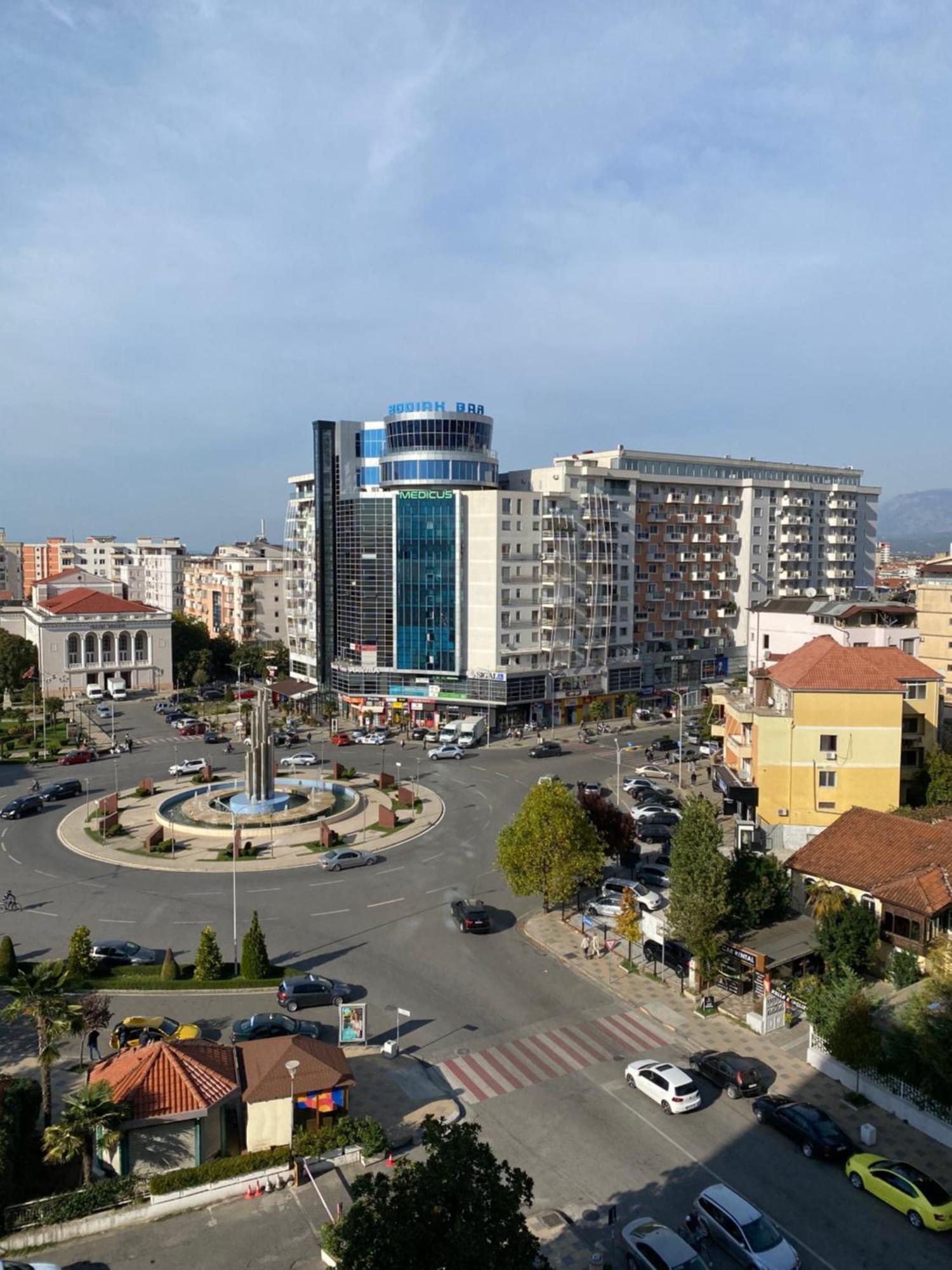 Rozafa Hotel Shkoder Exterior photo